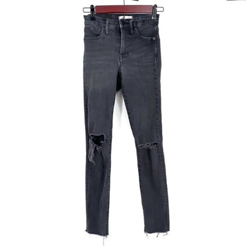Madewell Women's 9"‎ High-Rise Skinny Distressed Black Jeans Size 23. size 00